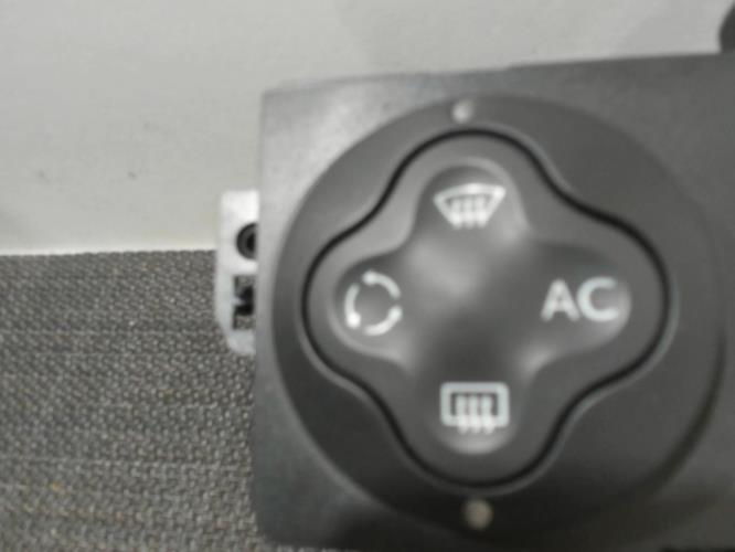 Image Commande chauffage - RENAULT CLIO 3