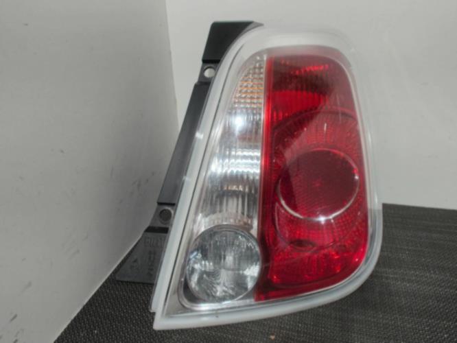 Image Feu arriere principal droit (feux) - FIAT 500 2