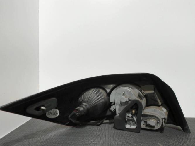 Image Feu arriere principal droit (feux) - RENAULT MEGANE 2