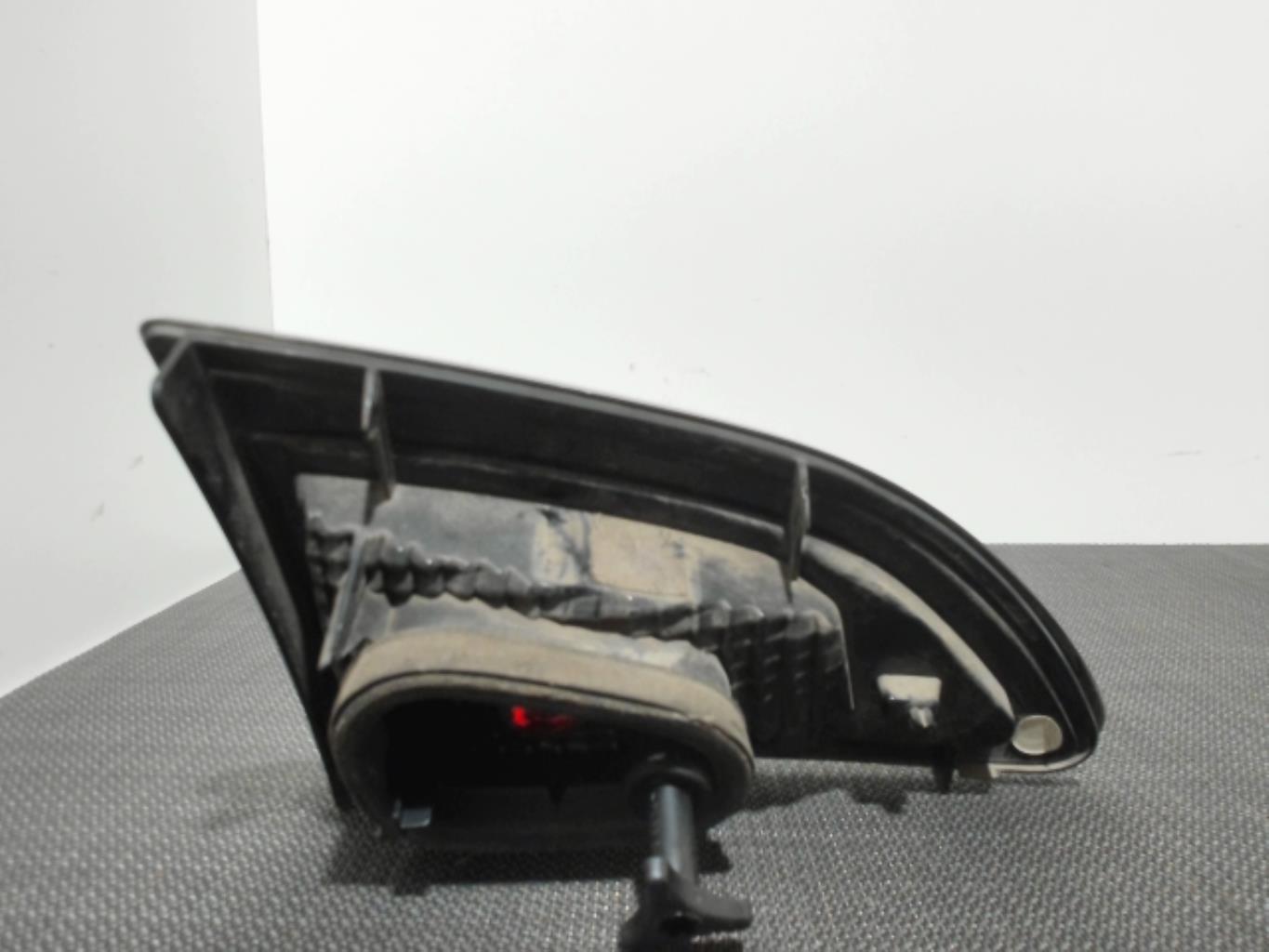 Feu arriere secondaire droit (feux) RENAULT SCENIC 3 PHASE 2 Diesel - 1