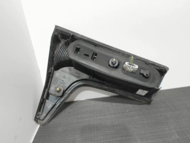 Image Feu arriere secondaire droit (feux) - CITROEN C5 1