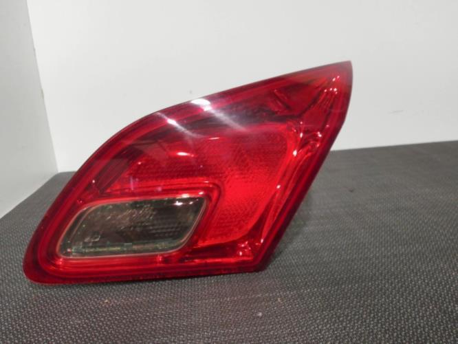 Image Feu arriere secondaire droit (feux) - OPEL ASTRA J