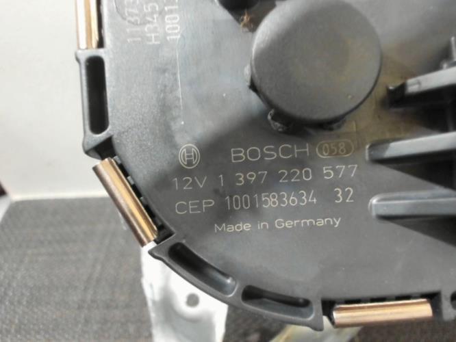 Image Moteur essuie glace avant droit - PEUGEOT 3008 1