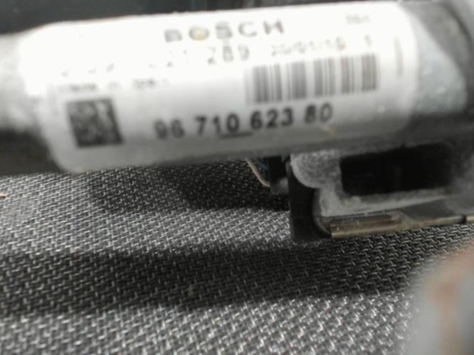 Image Moteur essuie glace avant droit - PEUGEOT 3008 1