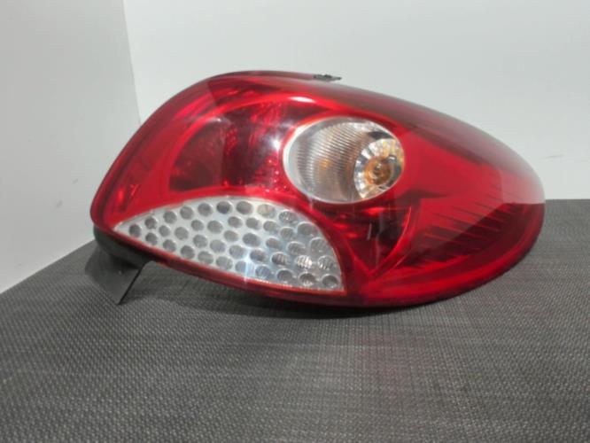 Image Feu arriere principal droit (feux) - PEUGEOT 206+