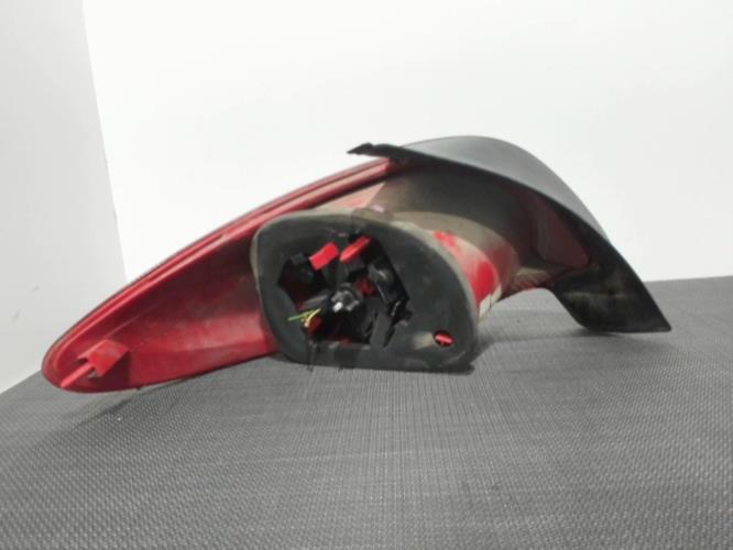 Image Feu arriere principal droit (feux) - PEUGEOT 206+