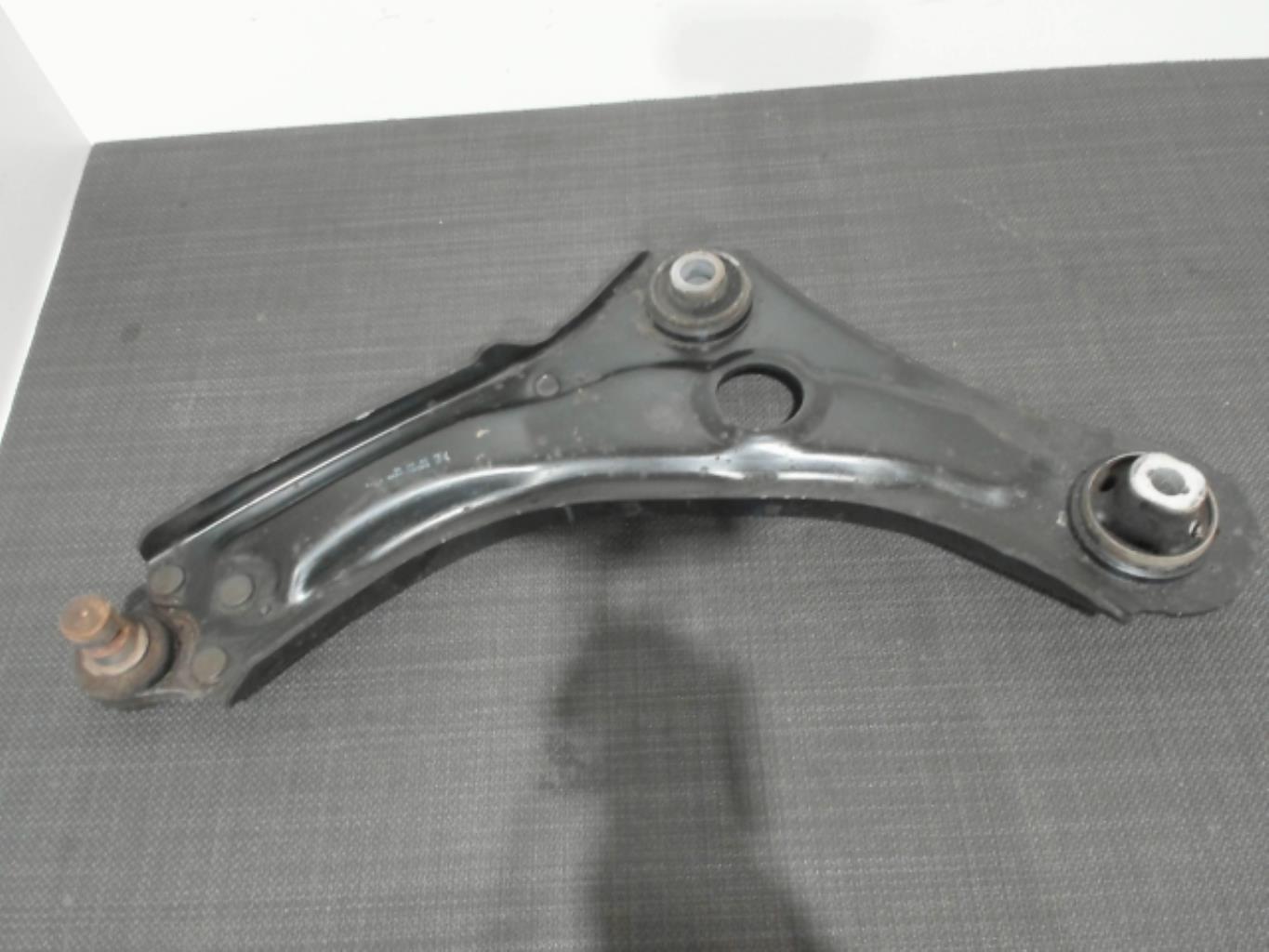 Triangle avant gauche RENAULT MEGANE 4 PHASE 1 Diesel - 1