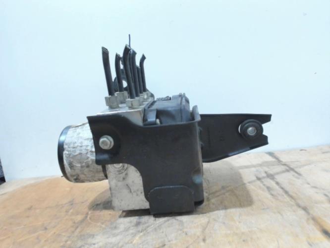 Image Bloc ABS (freins anti-blocage) - OPEL INSIGNIA 1
