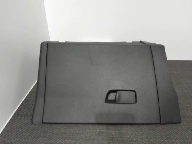 Image Boite a gants - RENAULT CLIO 5
