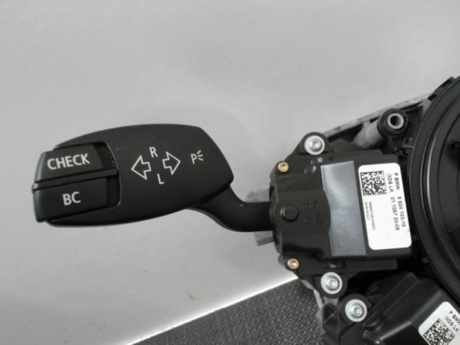 Image Com (Bloc Contacteur Tournant+Commodo Essuie Glace+Commodo Phare) - BMW SERIE 5 E60