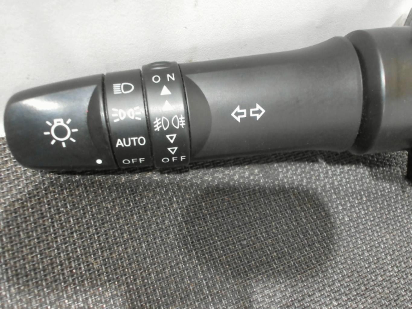 Commodo phare PEUGEOT 4007 Diesel - 1