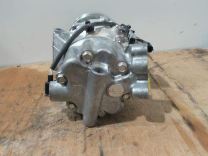 Image Compresseur clim - RENAULT CLIO 5