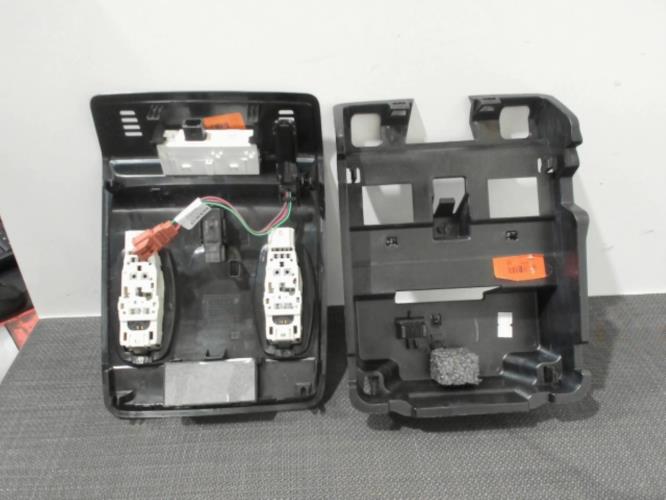 Image Eclairage de plafonnier - RENAULT CLIO 5