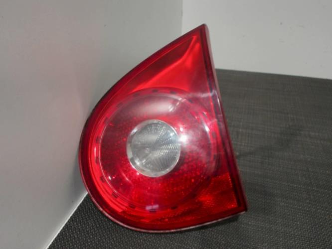 Image Feu arriere secondaire droit (feux) - VOLKSWAGEN GOLF 5