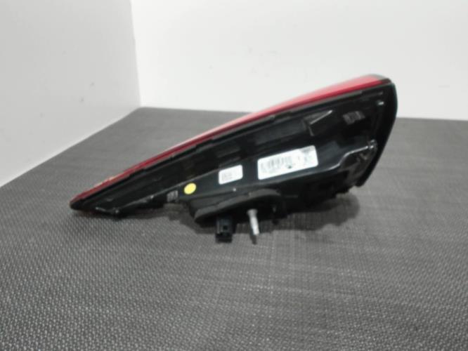 Image Feu arriere secondaire gauche (feux) - RENAULT CLIO 5