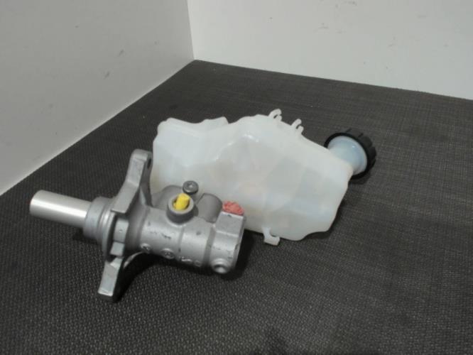 Image Maitre cylindre (freinage) - RENAULT CLIO 5