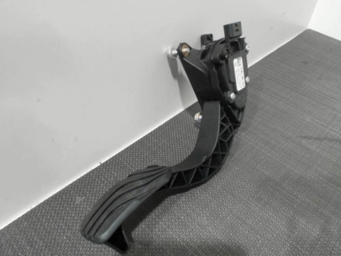 Image Pedale d'accelerateur - RENAULT CLIO 5