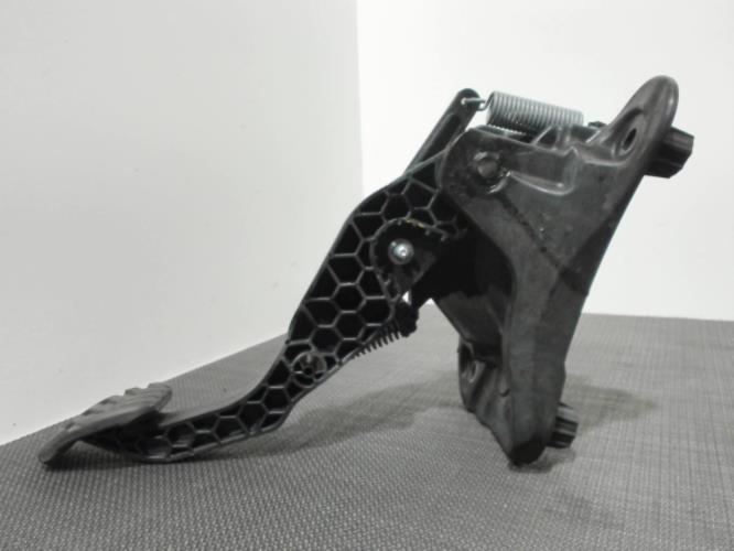 Image Pedale d'embrayage - RENAULT CLIO 5