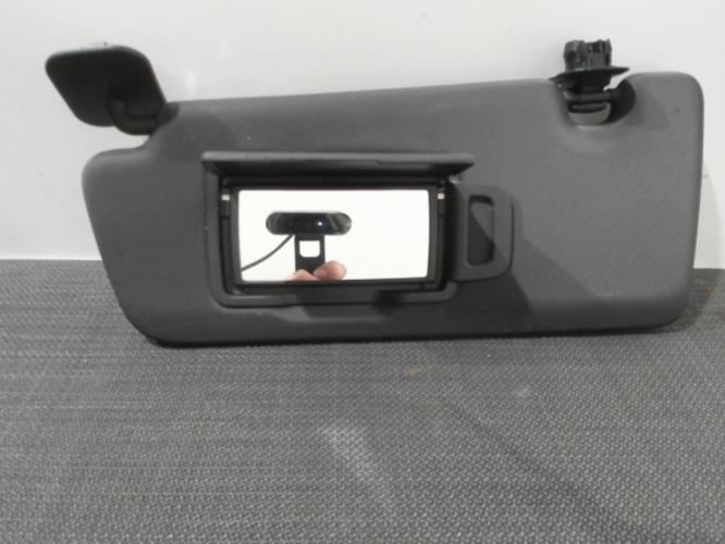 Image Pare soleil gauche - RENAULT CLIO 5