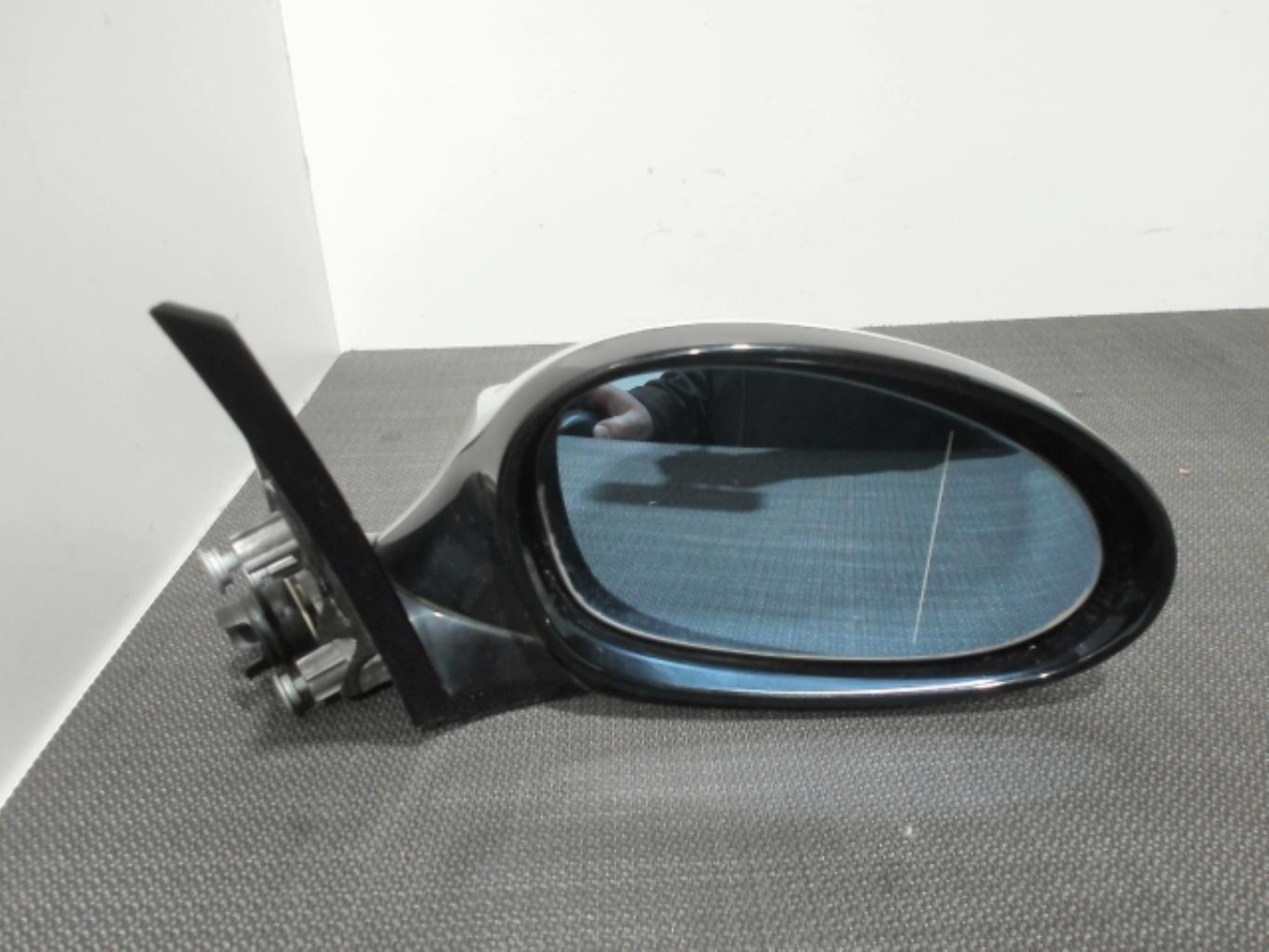 Retroviseur droit BMW SERIE 1 E81 Diesel - 1