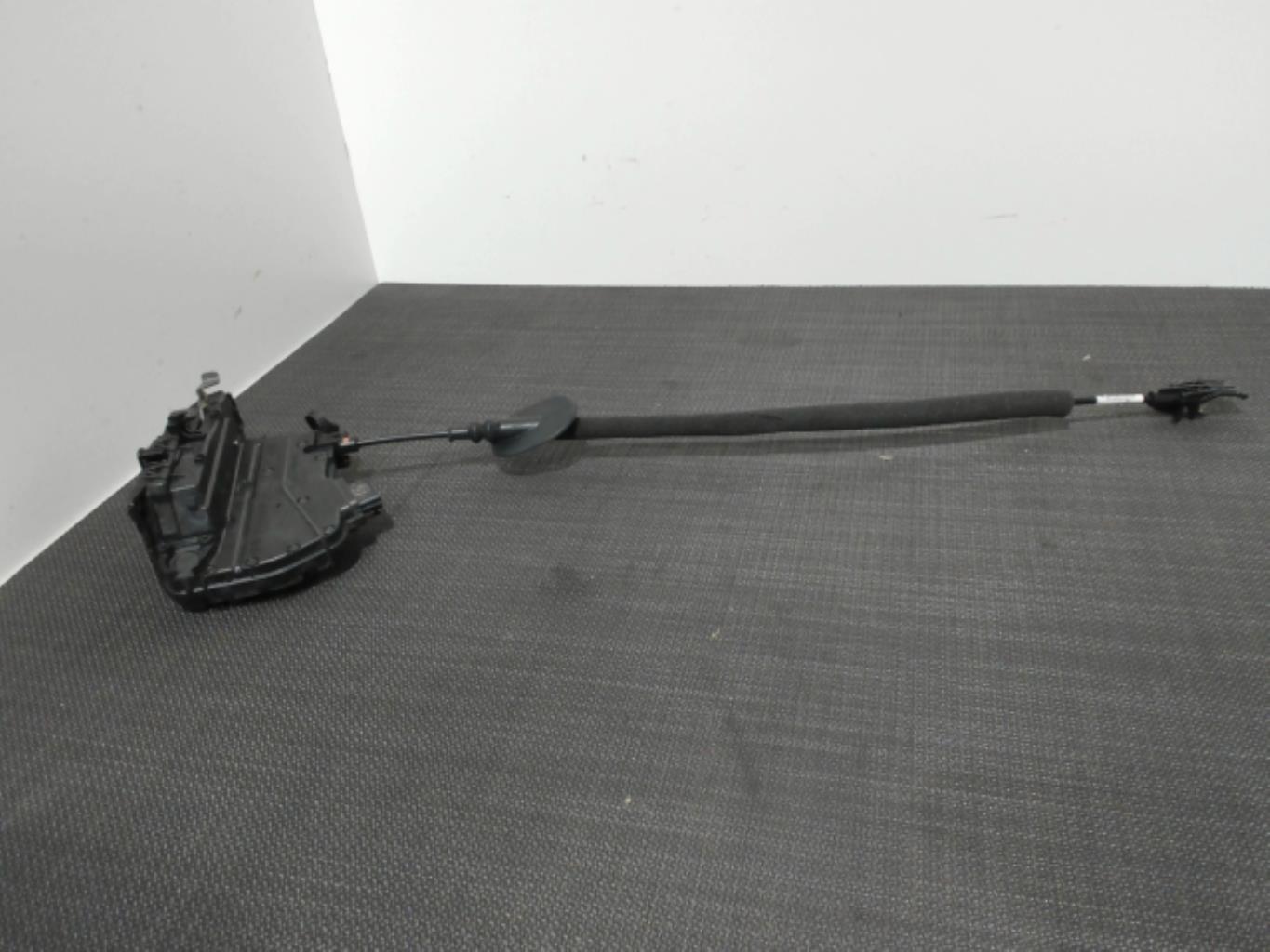 Serrure arriere gauche RENAULT CLIO 5 Essence - 1