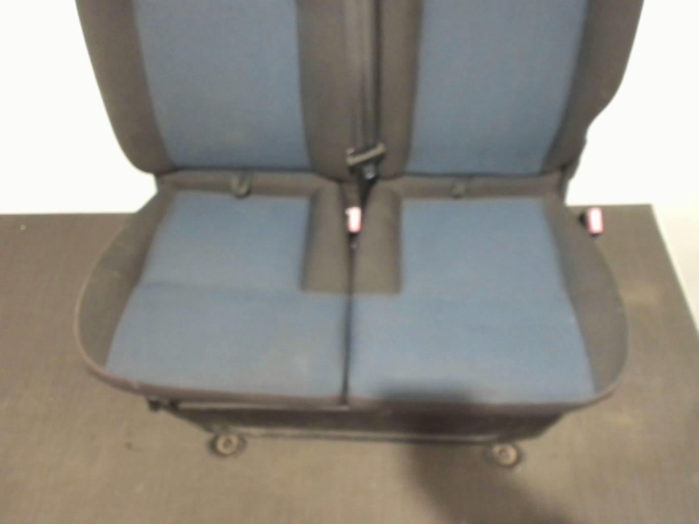 Siege avant droit (banquette double) RENAULT MASTER III FOURGON PROPULSION  - 1