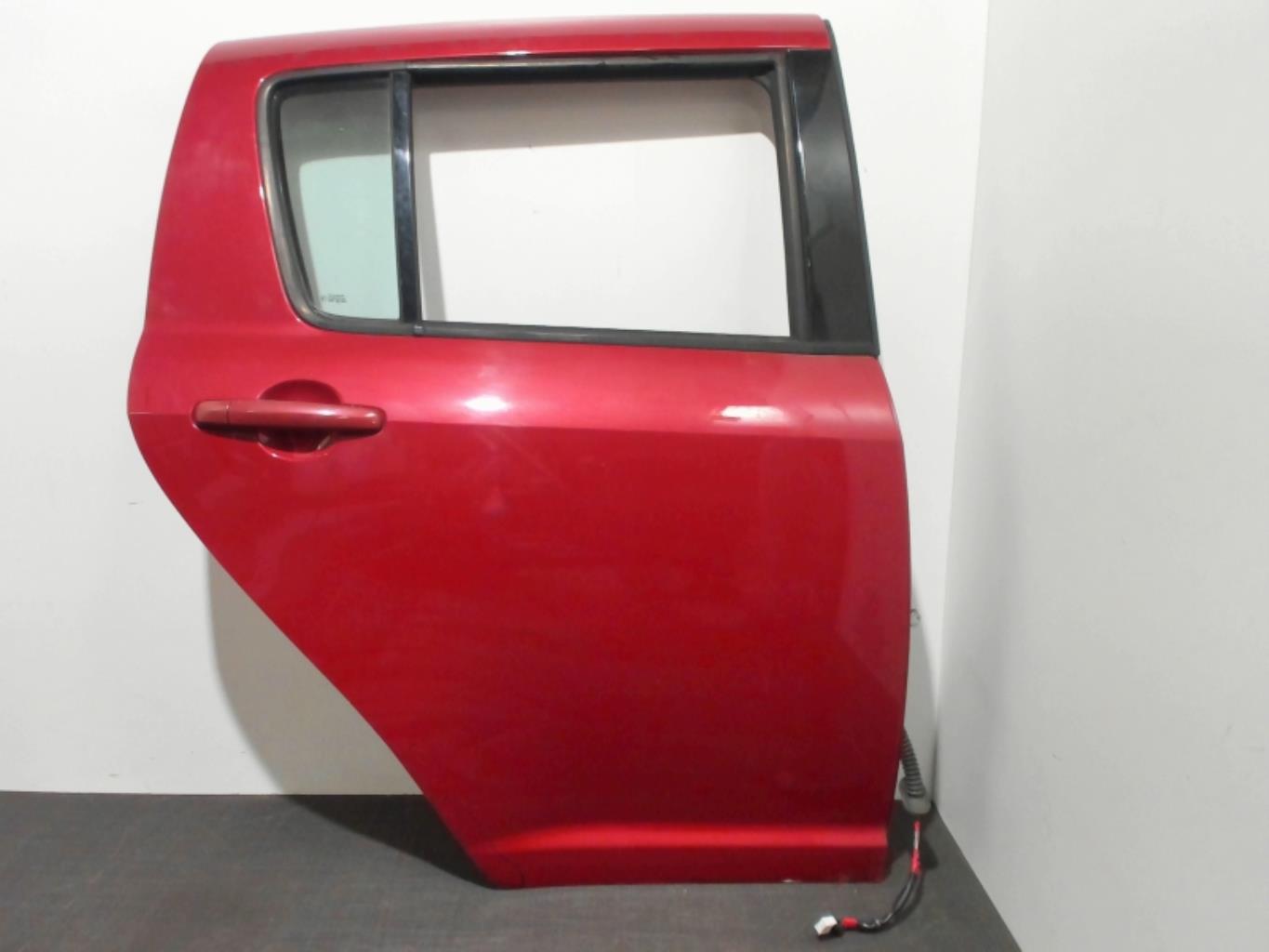 Porte arriere droit SUZUKI SWIFT 3 Diesel - 1
