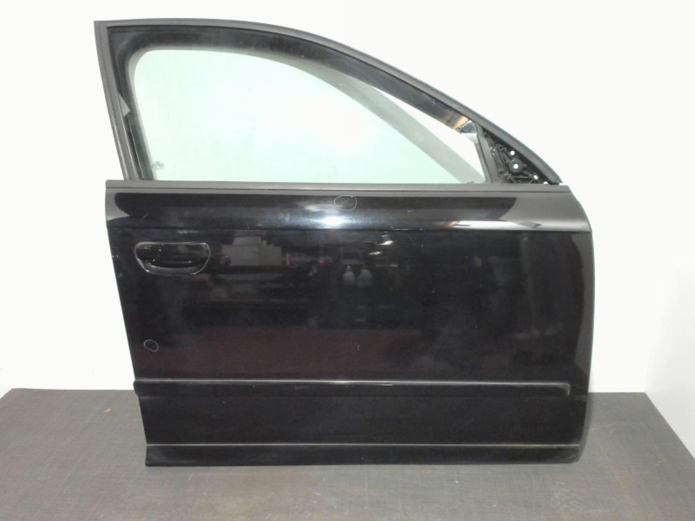 Porte avant droit AUDI A4 2 AVANT PHASE 2 BREAK Diesel - 1
