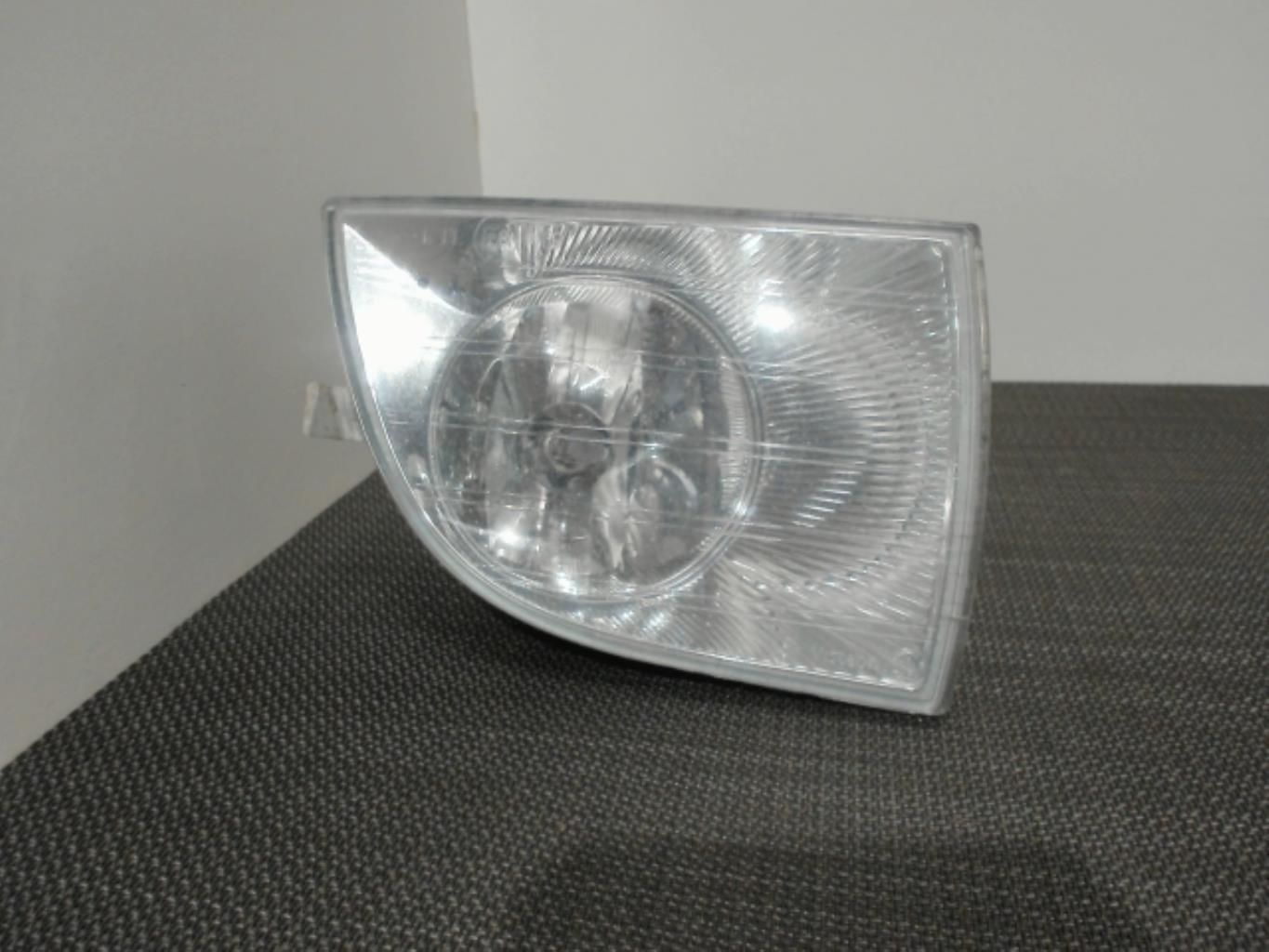 Image Anti brouillard droit (feux) - SKODA FABIA 2
