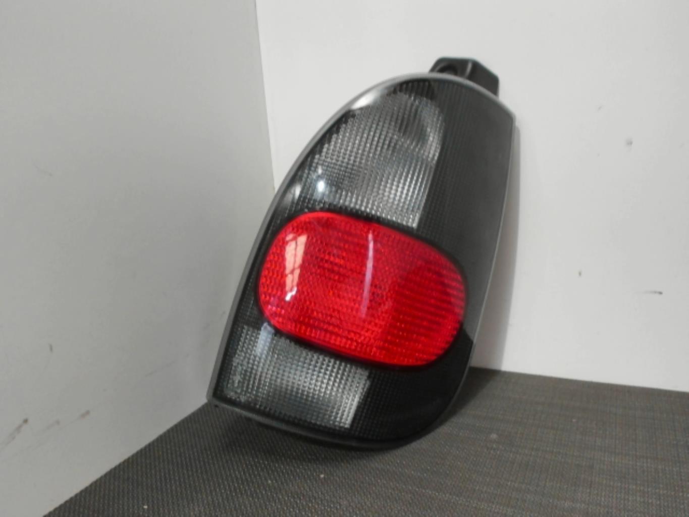 Image Feu arriere principal droit (feux) - RENAULT ESPACE 3