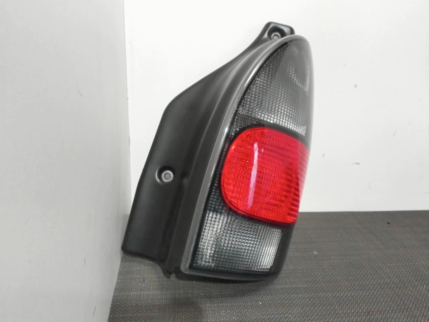 Image Feu arriere principal droit (feux) - RENAULT ESPACE 3
