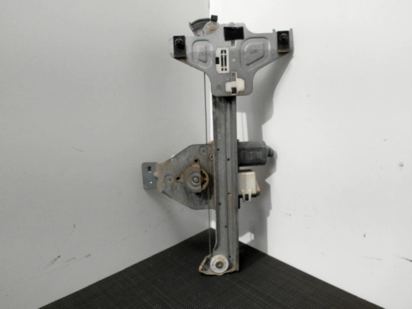 Image Leve vitre electrique arriere gauche - CITROEN C4 1