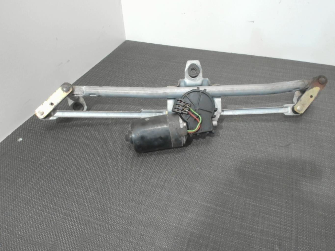 Image Moteur essuie glace avant - VOLKSWAGEN GOLF 4
