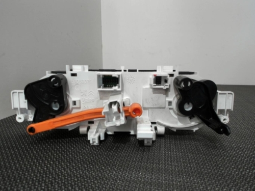 Image Commande chauffage - PEUGEOT 208 1