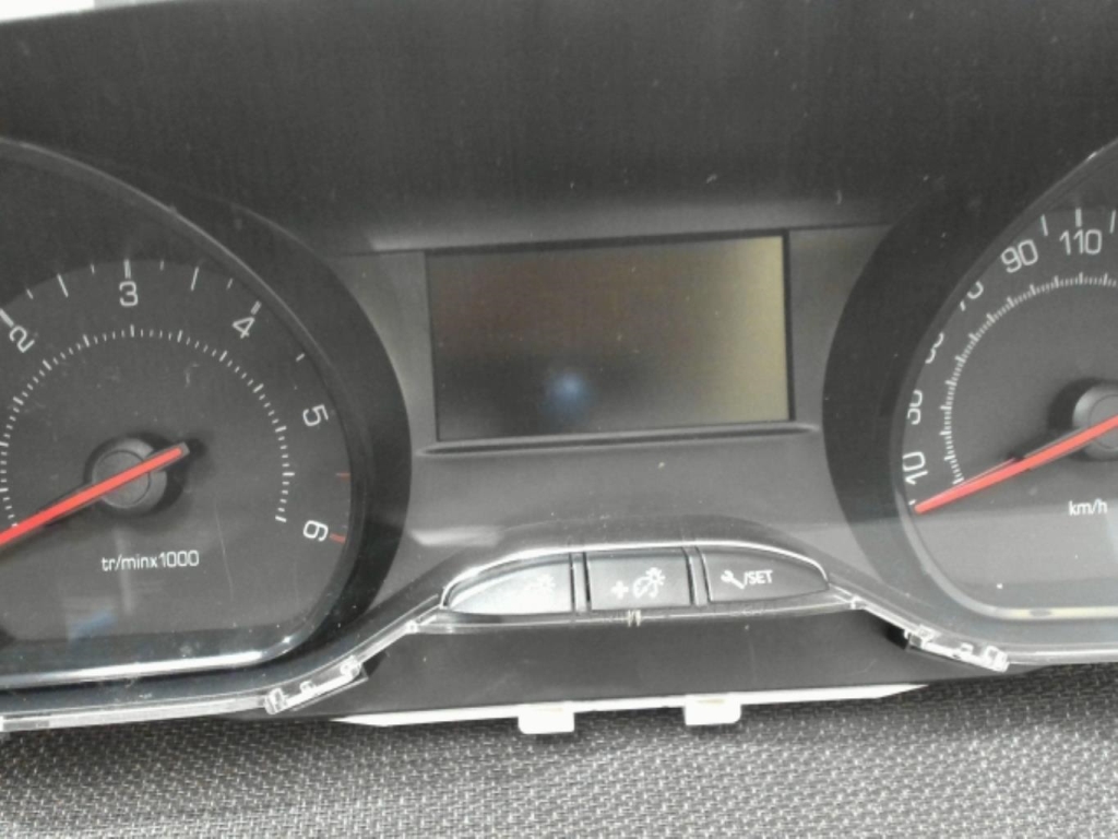 Image Compteur - PEUGEOT 208 1