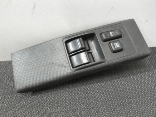 Image Interrupteur de leve vitre avant gauche - TOYOTA COROLLA VERSO 2