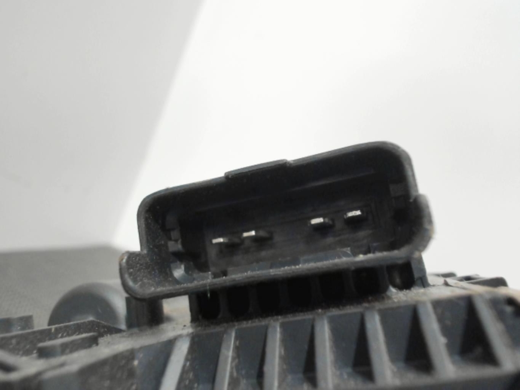 Image Moteur essuie glace avant droit - PEUGEOT 5008 1