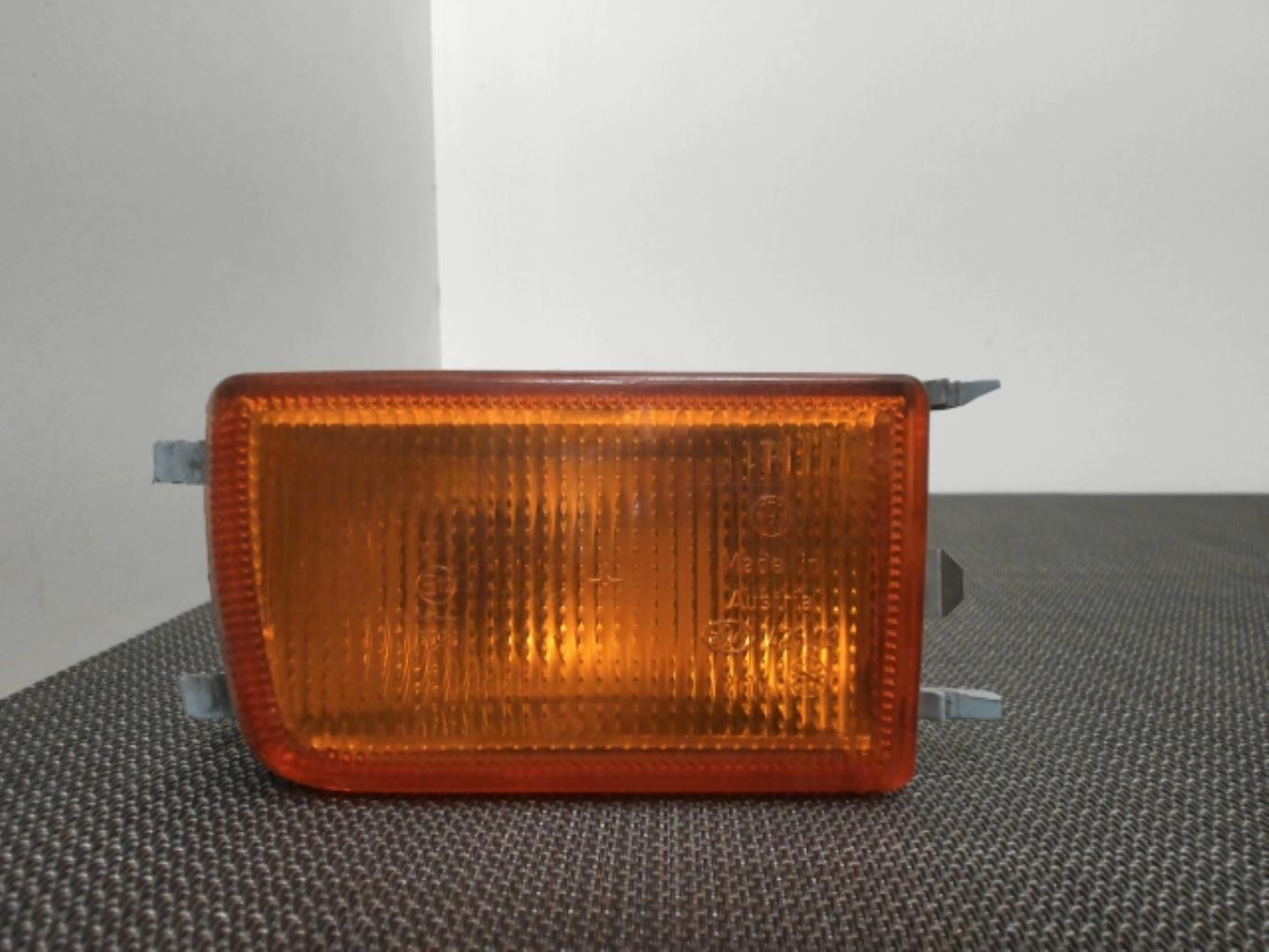 Image Optique avant principal droit (feux)(phare) - VOLKSWAGEN GOLF 3