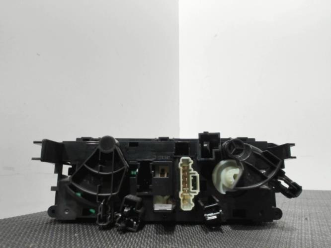 Image Commande chauffage - PEUGEOT 207