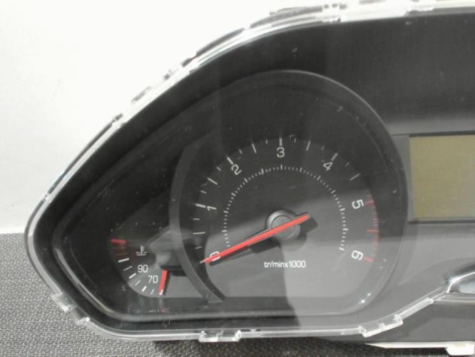Image Compteur - PEUGEOT 208 1
