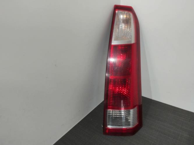 Image Feu arriere principal droit (feux) - OPEL MERIVA A