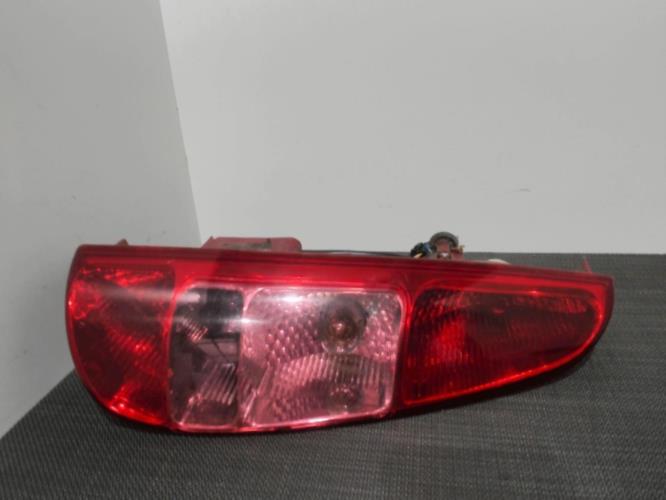 Image Feu arriere principal gauche (feux) - PEUGEOT 807
