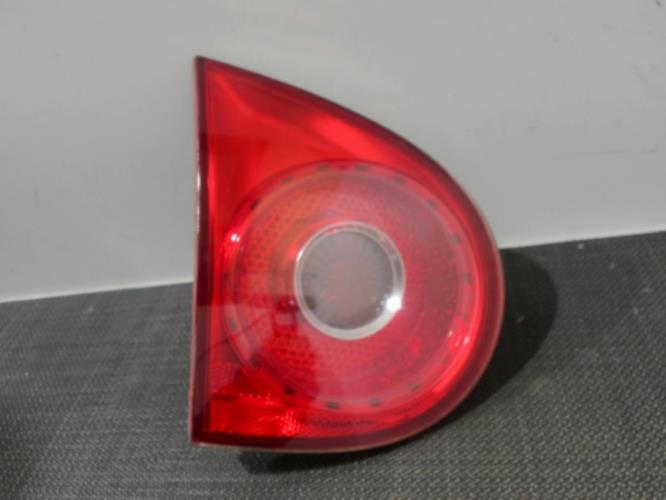 Image Feu arriere secondaire gauche (feux) - VOLKSWAGEN GOLF 5