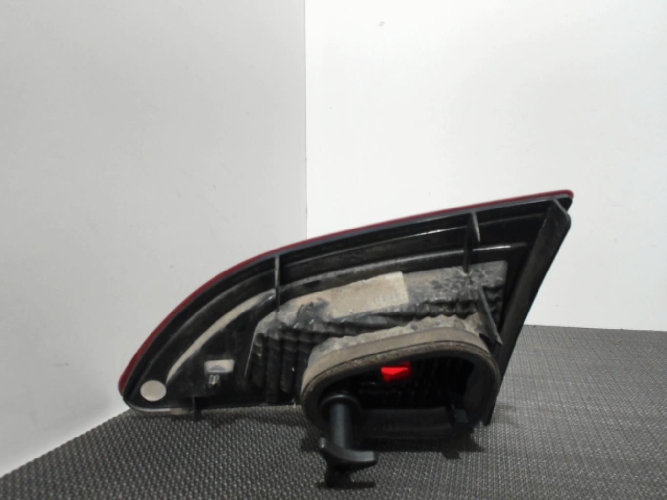 Feu arriere secondaire gauche (feux) RENAULT SCENIC 3  - 1