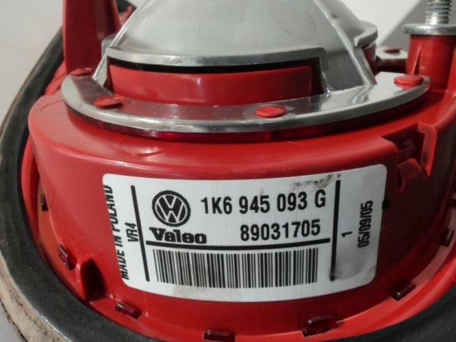 Image Feu arriere secondaire gauche (feux) - VOLKSWAGEN GOLF 5