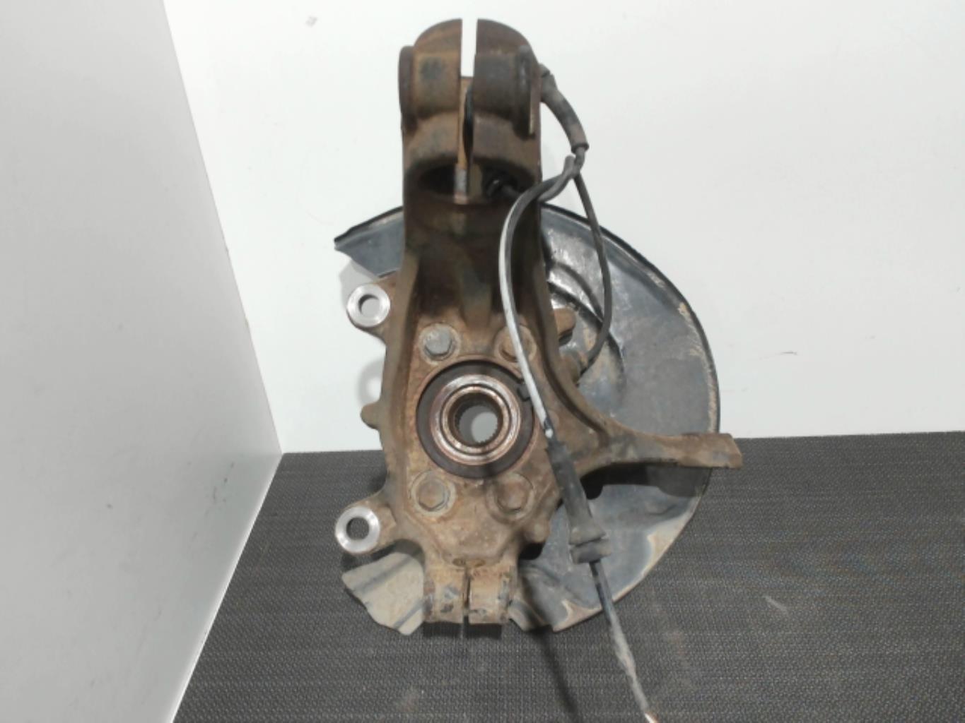 Moyeu avant droit RENAULT KADJAR PHASE 1 Diesel - 1
