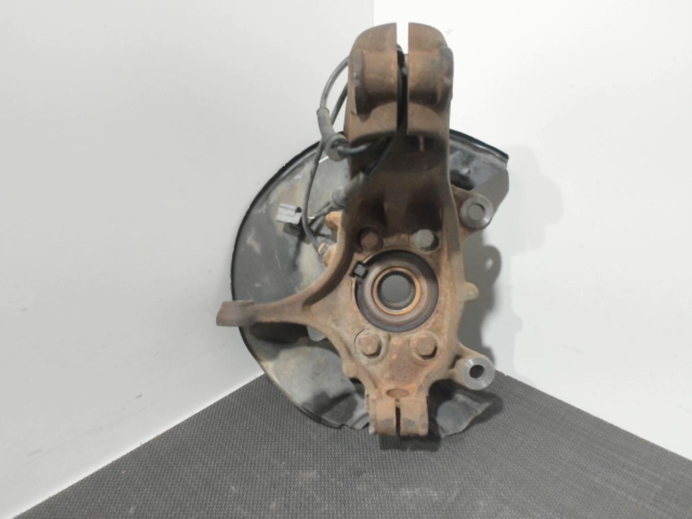 Moyeu avant gauche RENAULT KADJAR PHASE 1 Diesel - 1