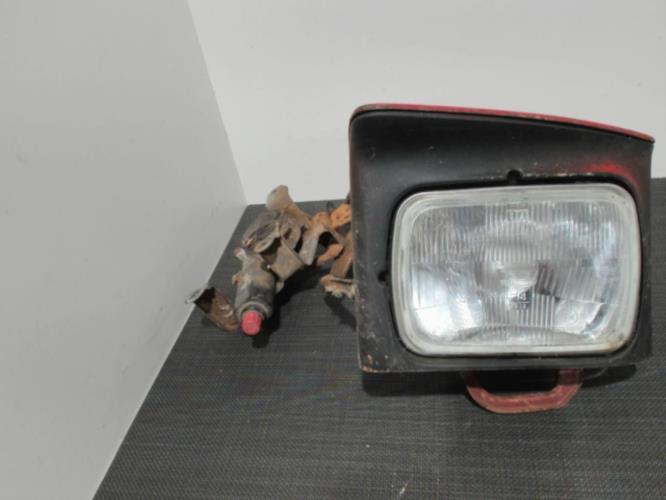 Image Optique avant principal gauche (feux)(phare) - MAZDA 323 4