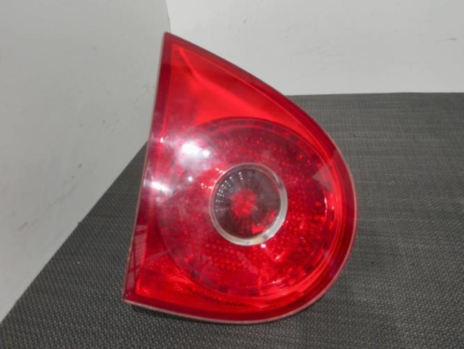Image Feu arriere secondaire gauche (feux) - VOLKSWAGEN GOLF 5