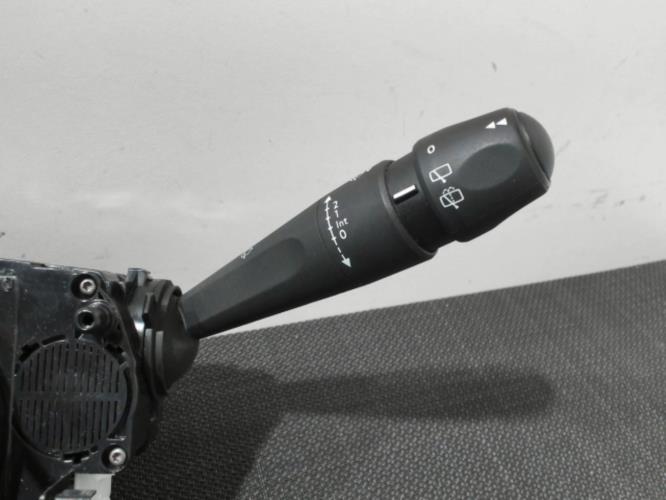 Image Com (Bloc Contacteur Tournant+Commodo Essuie Glace+Commodo Phare) - PEUGEOT 208 1